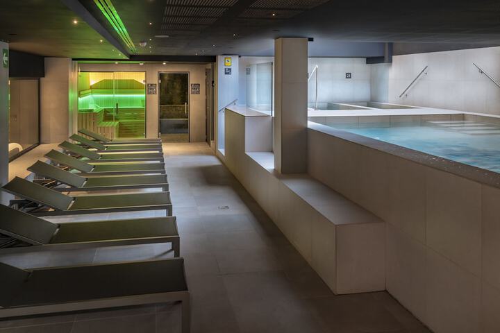 Relaxing Spa