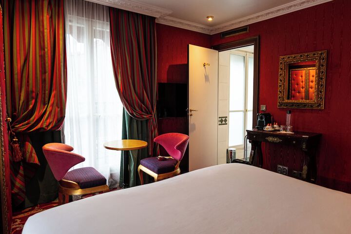 Room 20 of 53