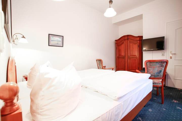Room 20 of 60