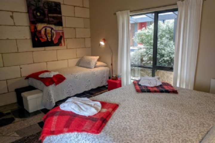 Room 107 of 252