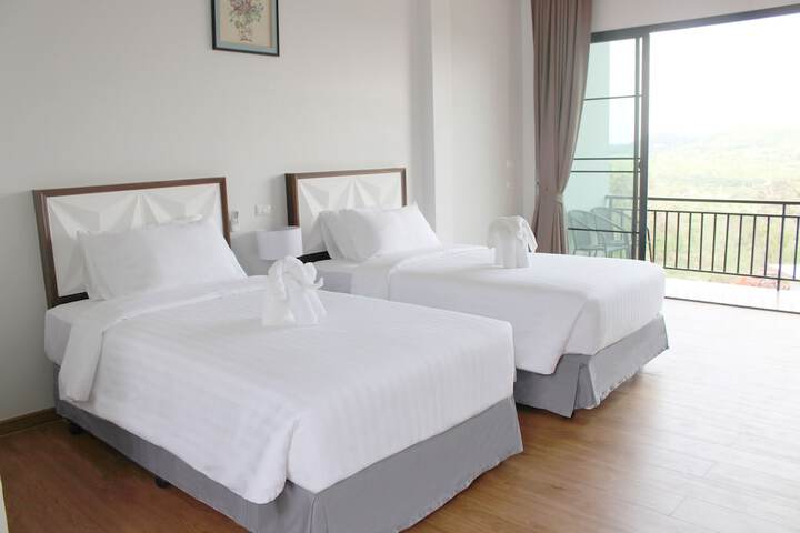 Room 15 of 52