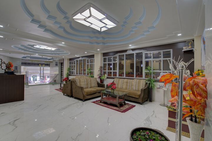 Guest Lobby