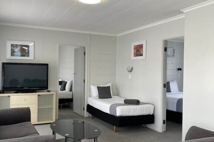 Room 38 of 59
