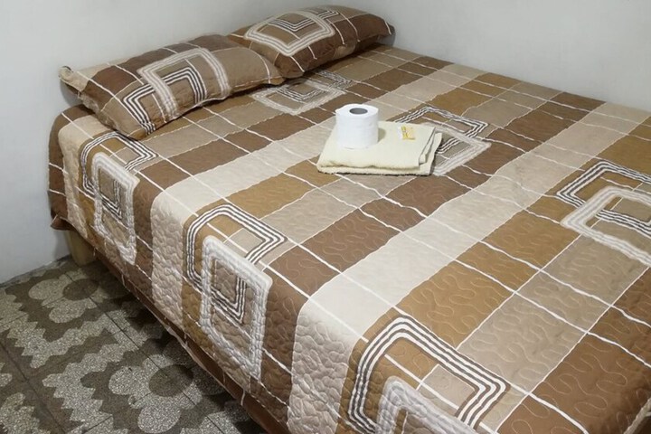Room 6 of 26