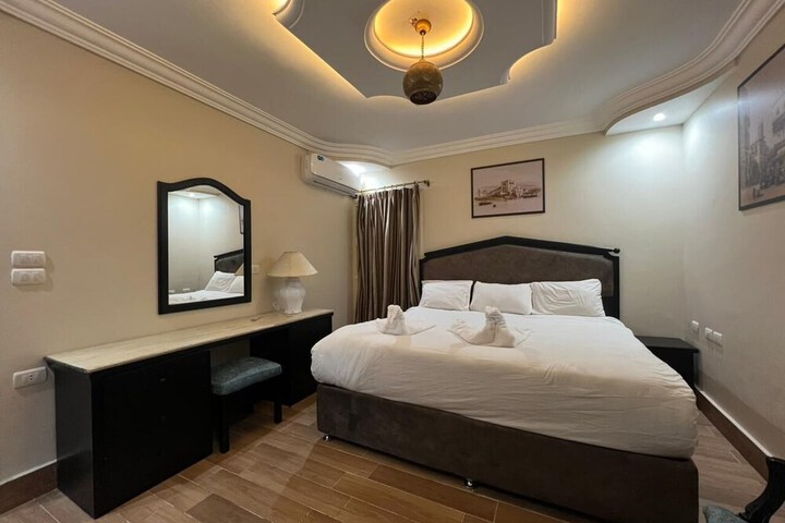 Room 57 of 177