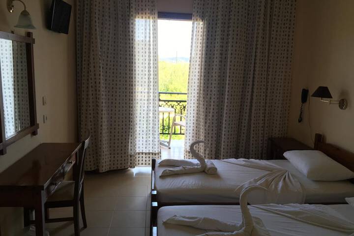 Room 14 of 59