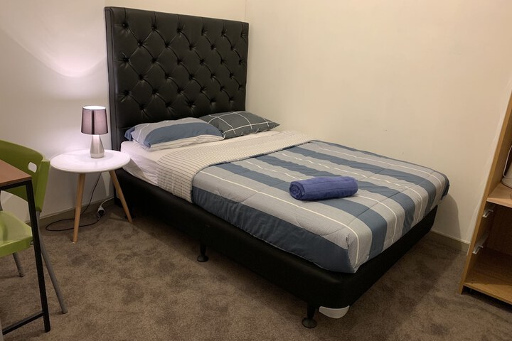 Room 8 of 49