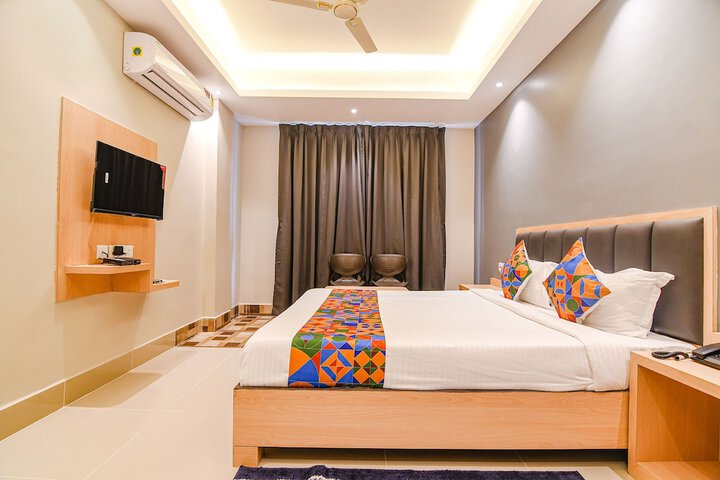 Room 34 of 51