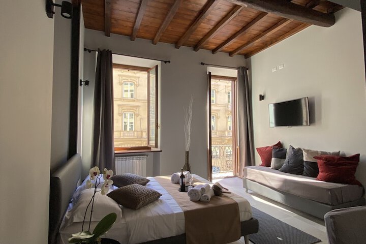 Room 14 of 48