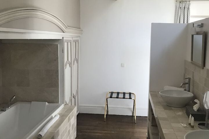 Room 20 of 21