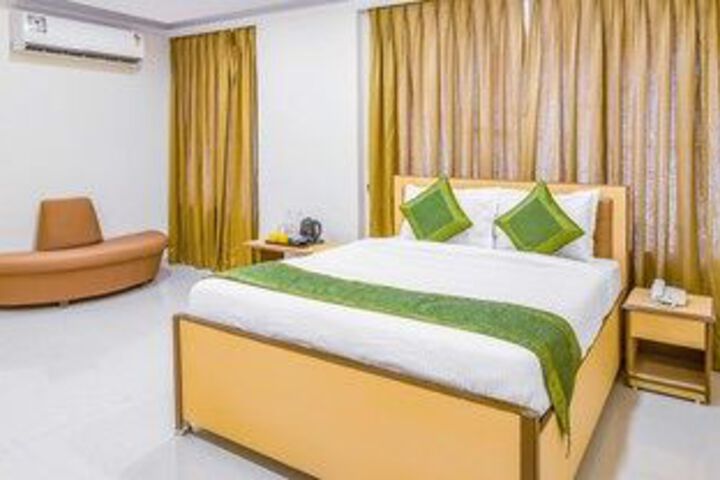 Room 17 of 31