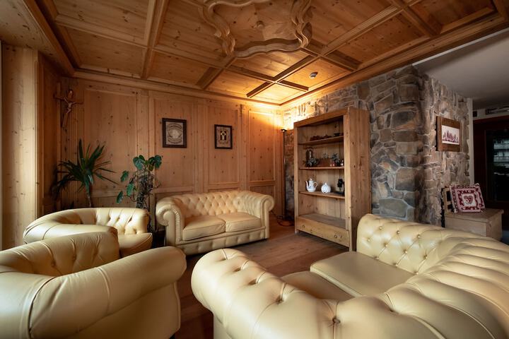 Hotel Interior 49 of 55