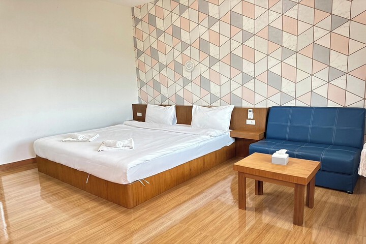 Room 19 of 61