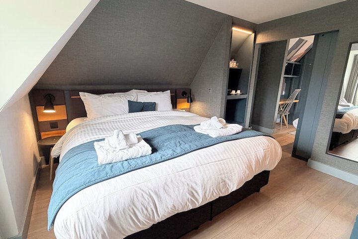 Room 43 of 124