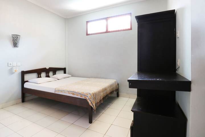 Room 19 of 61