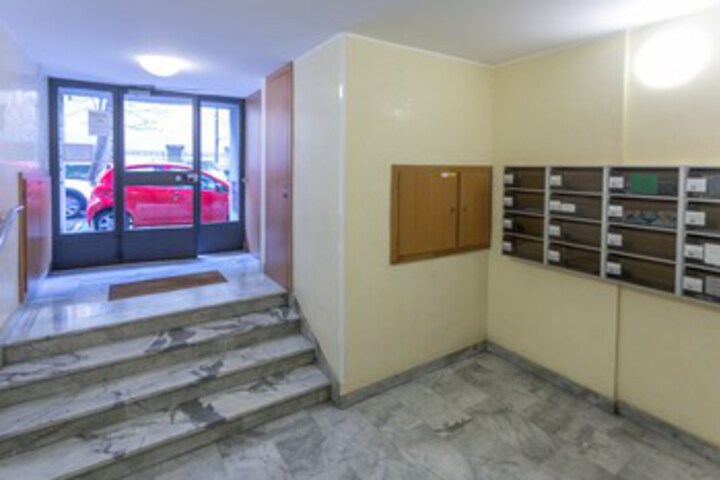 Ballroom/Hall 9 of 32