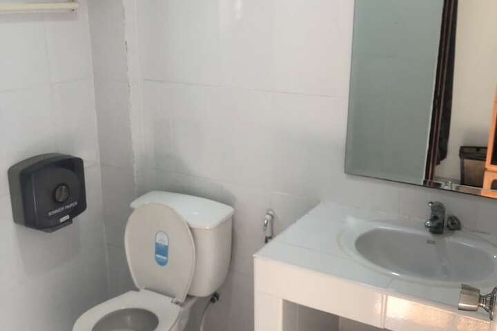 Room 19 of 51