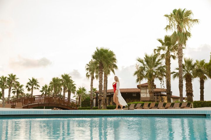 Pool 44 of 113