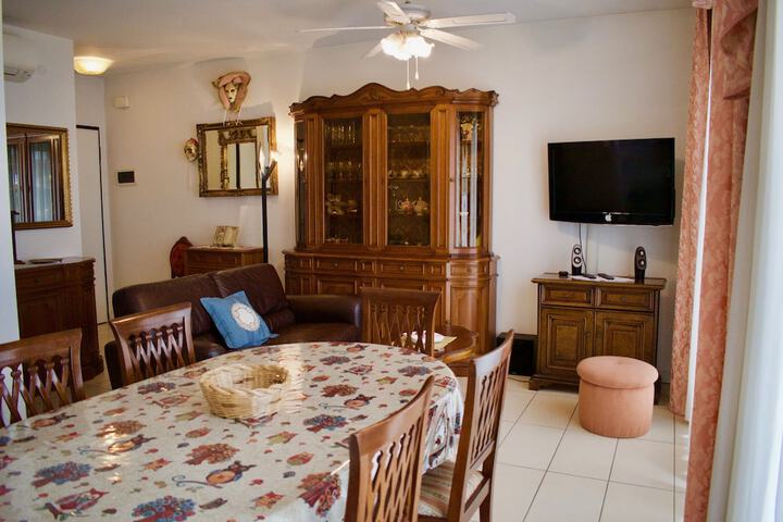 Room 14 of 43