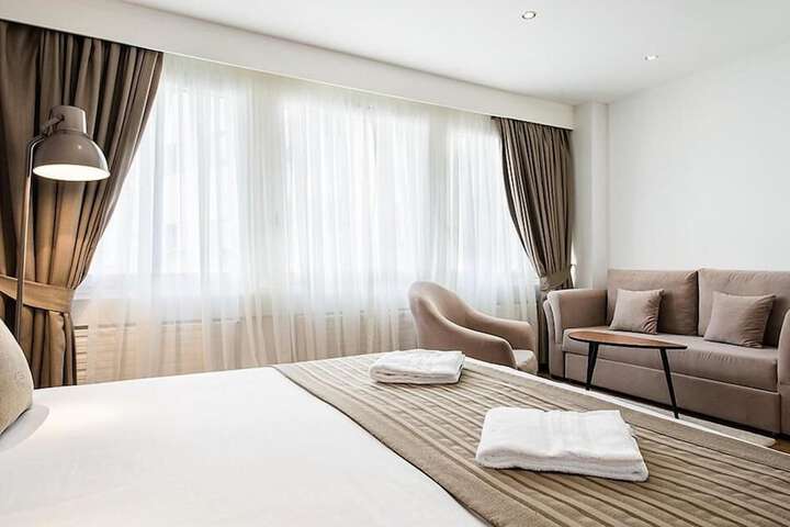 Room 18 of 56