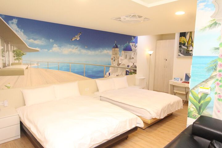 Room 153 of 246