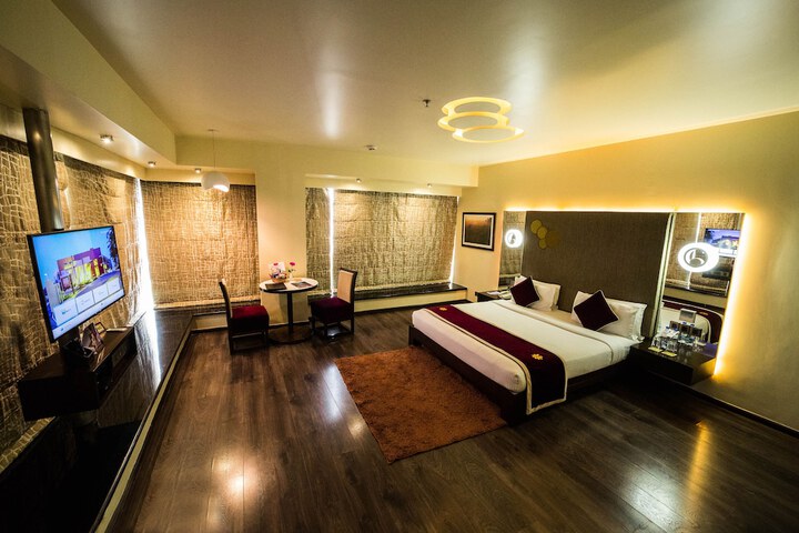 Room 12 of 47
