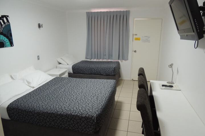 Room 3 of 29