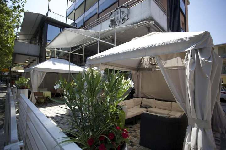 Terrace/Patio 21 of 41