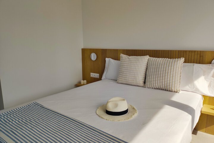 MYO Barcelona Hotel &  Apartments in Castelldefels