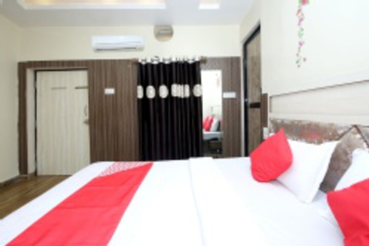 Room 258 of 407