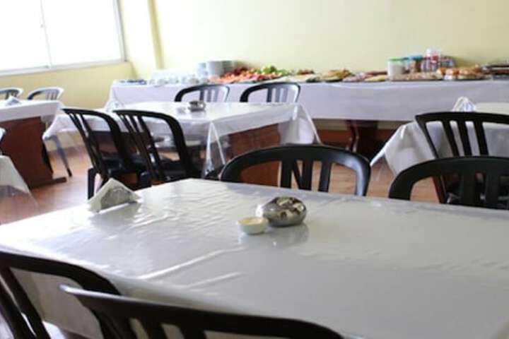 Breakfast/Coffee Service 5 of 6