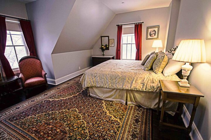 Room 40 of 75