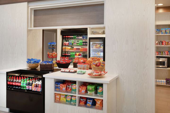 Snack bar