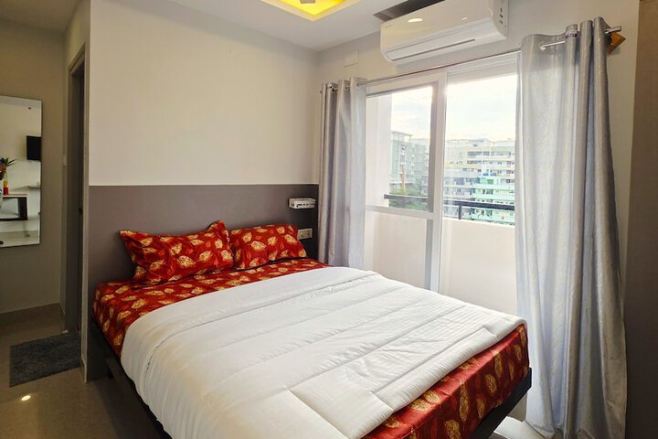 Room 16 of 29
