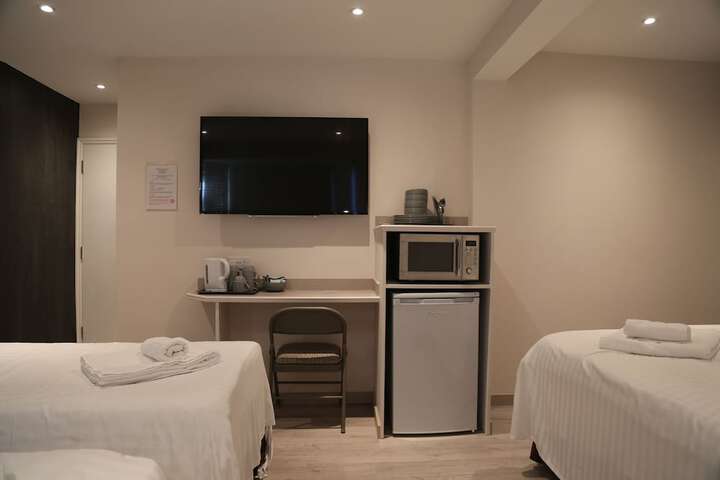 Room 8 of 49