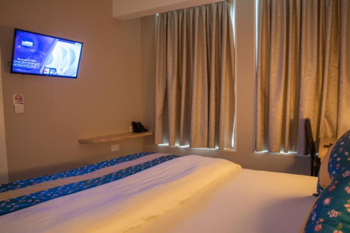 Room 6 of 41