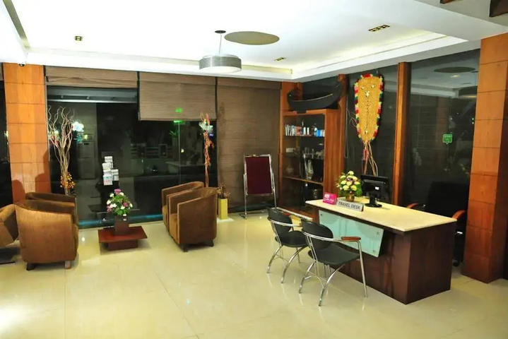 OYO Premium Calicut Airport Extension