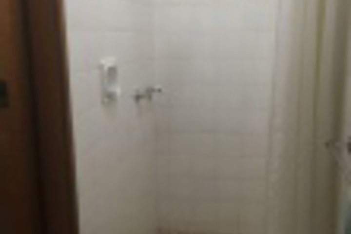 Room 173 of 180