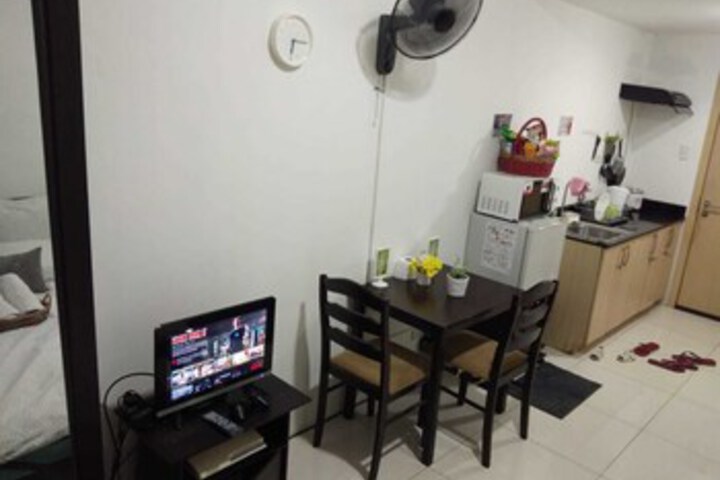 Room 8 of 21