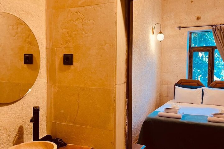 Room 55 of 70
