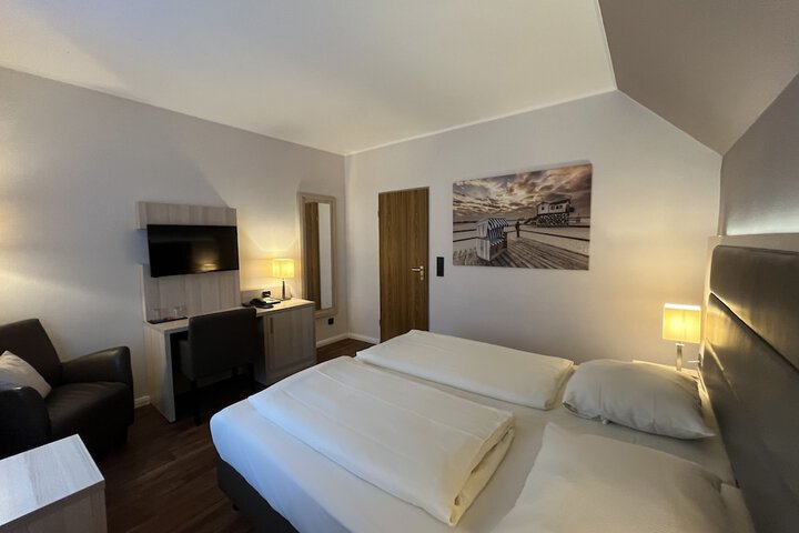 Room 50 of 92