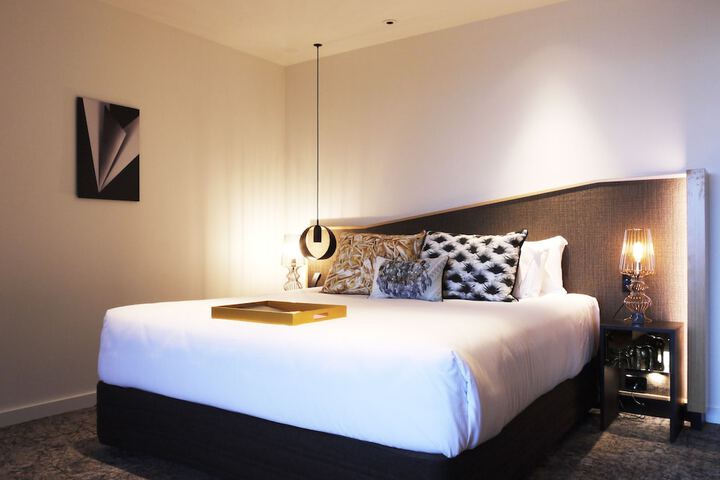 Room 6 of 60