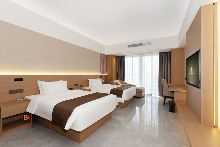 Room 9 of 46