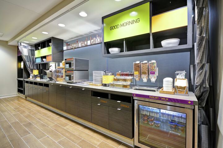 Breakfast buffet