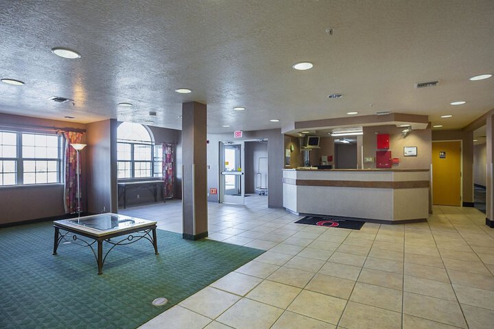 Hotel Interior 10 of 52