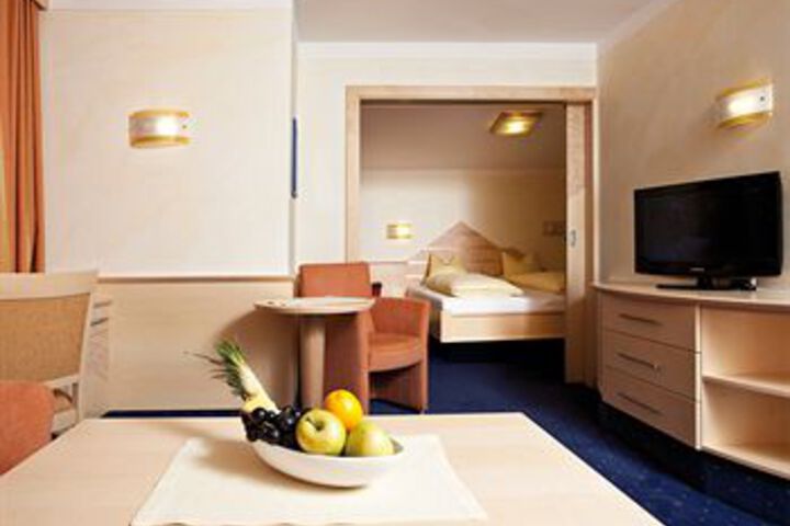 Room 20 of 29