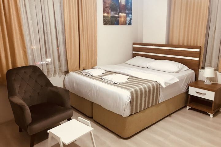Room 8 of 20