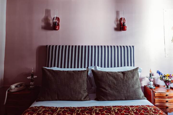 Room 25 of 72