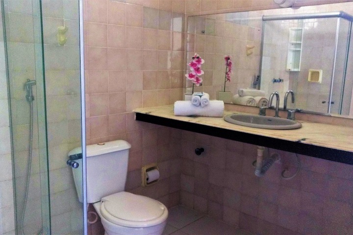 Room 15 of 74