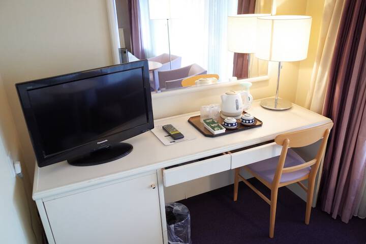 Room 76 of 120